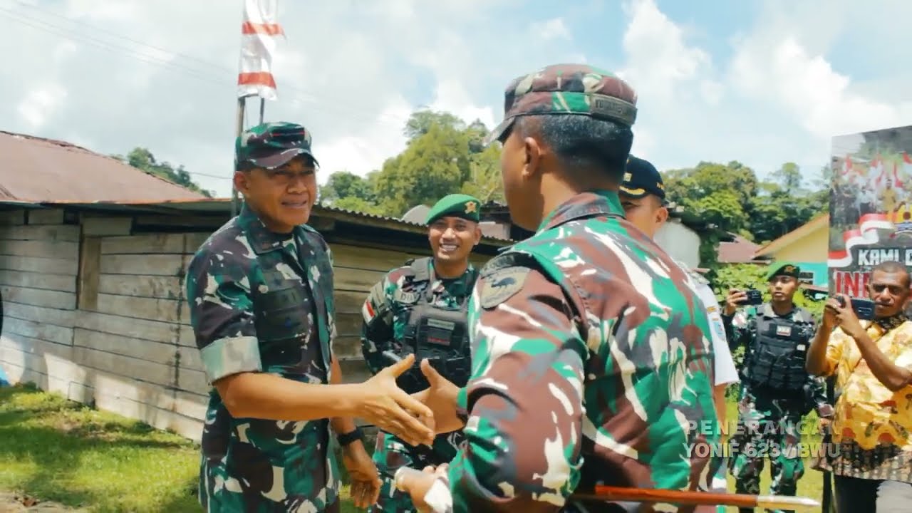 KUNJUNGAN KERJA PANGLIMA KODAM VI MULAWARMAN - SATGAS PAMTAS KEWILAYAHAN PAPUA BARAT YONIF 623/BWU