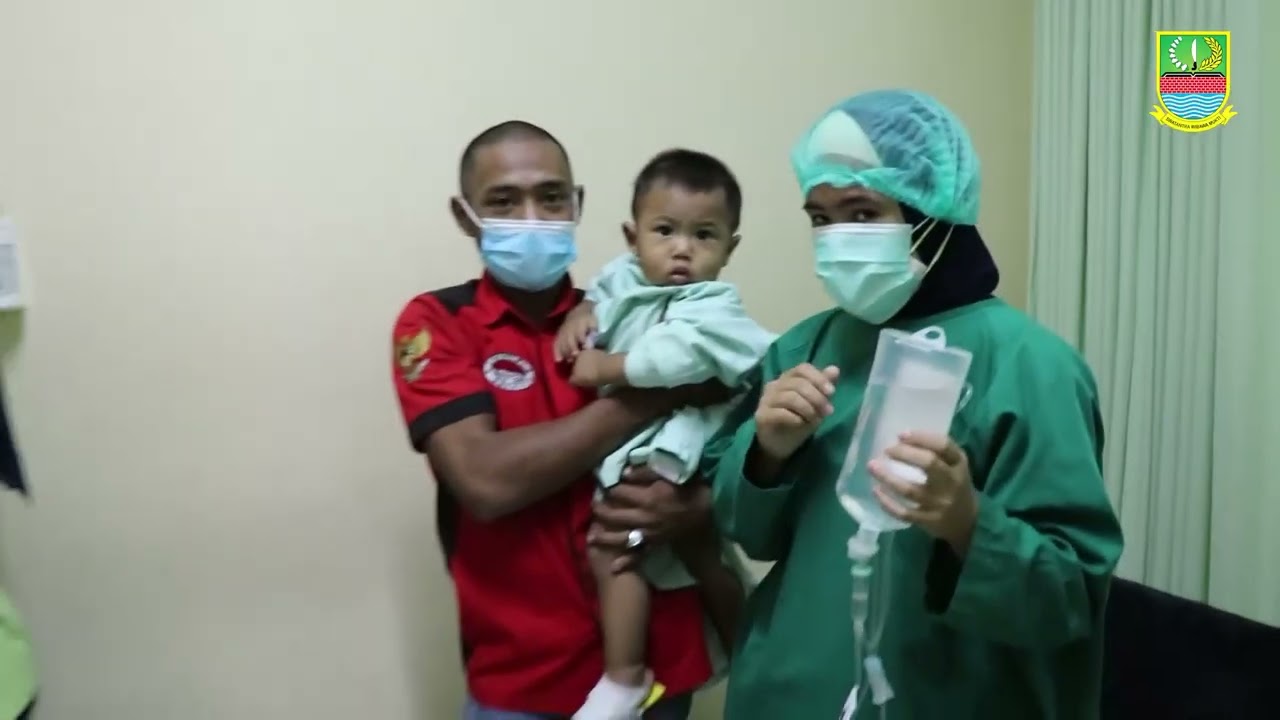 PEMBERIAN BANTUAN OPERASI KEPADA BALITA 1.5 TAHUN YANG MENDERITA PENYAKIT HERNIA