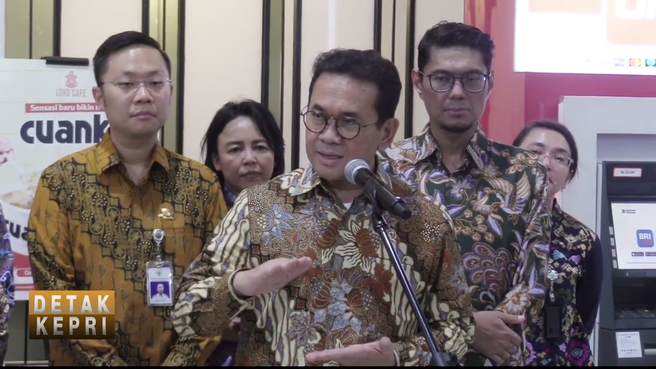 MENTERI PERDAGANGAN JAMIN HARGA KEBUTUHAN POKOK STABIL