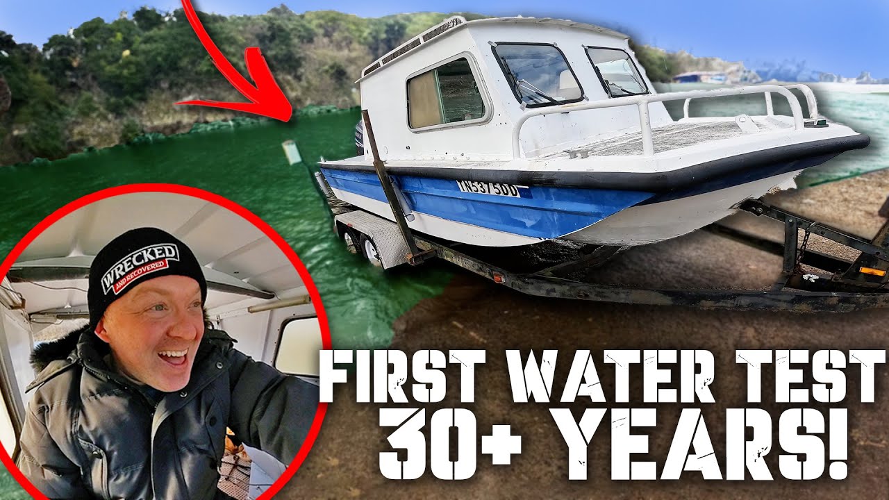 FIRST WATER TEST in our 1970's POLICE BOAT! (Will It Float?)