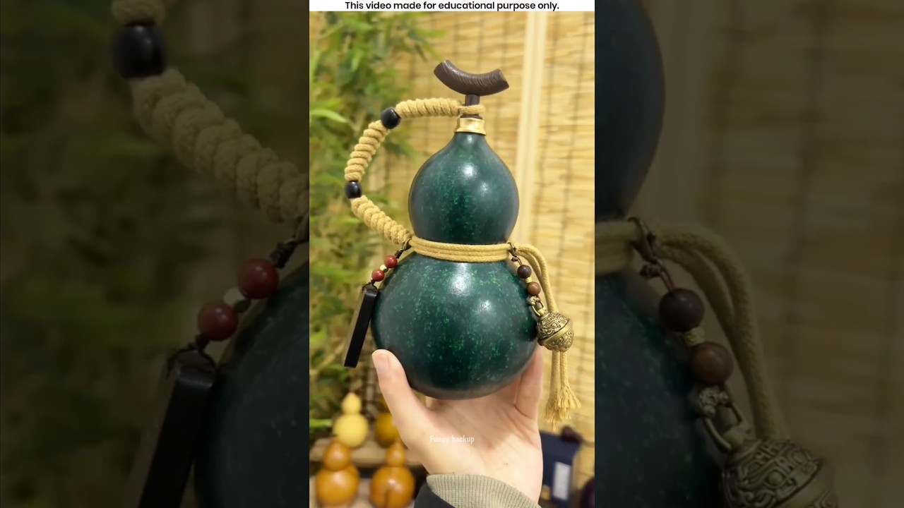 Making a unique water bottle from gourd😱 #shorts #tending