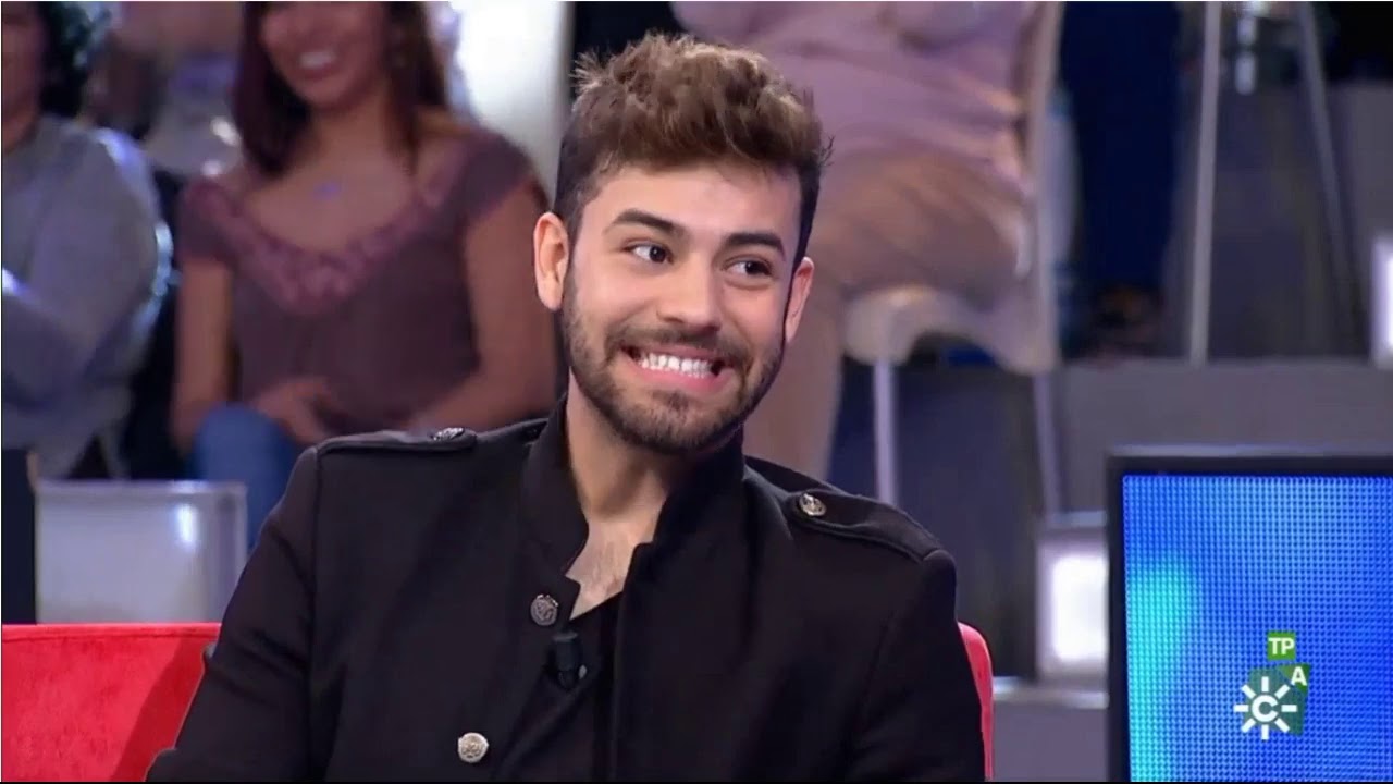Agoney en Menuda Noche