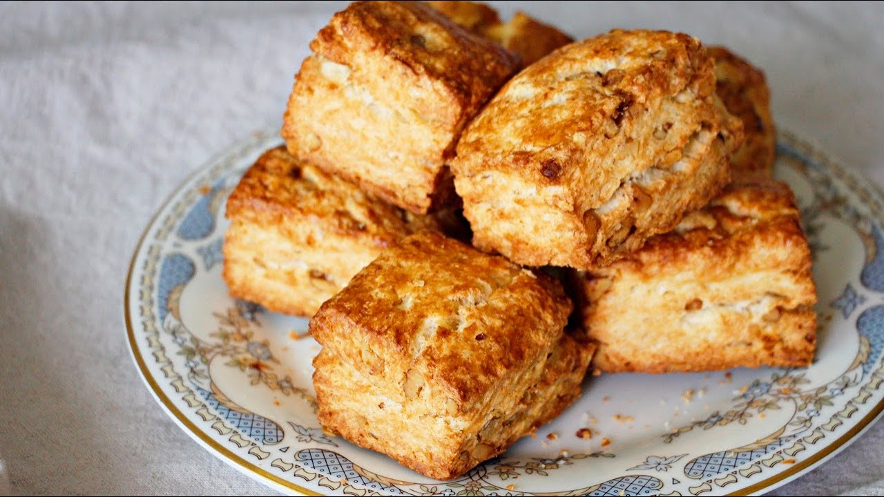 Crisp and soft walnut scone: Perfect scones recipe ｜Brechel