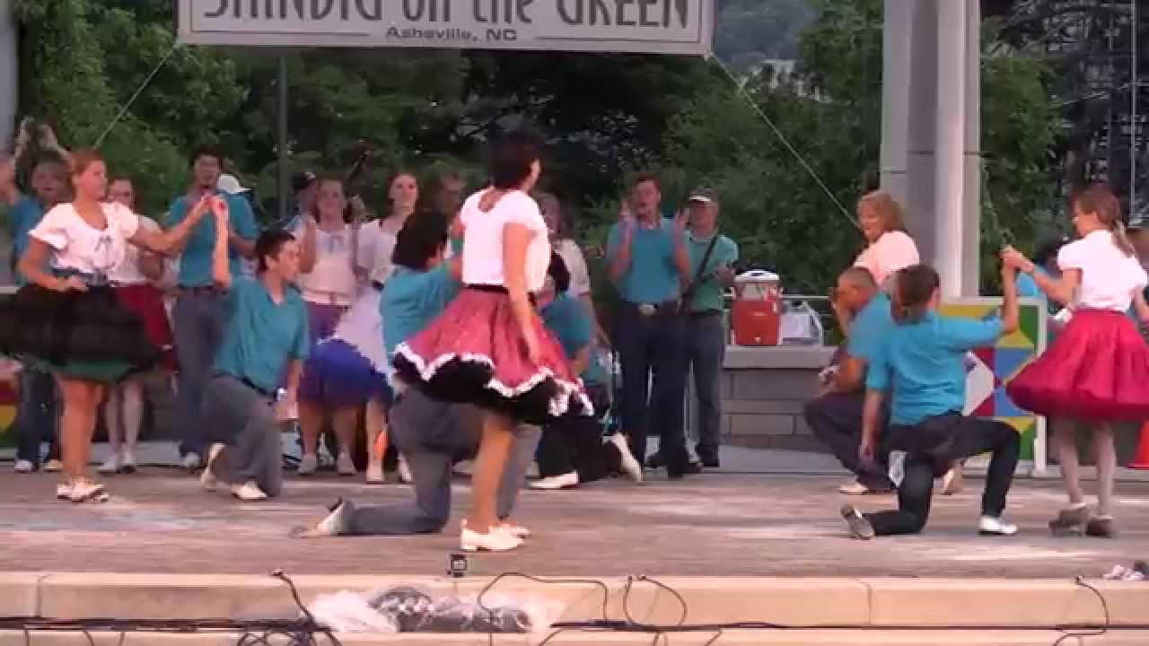 J Creek Cloggers at Shindig on the Green