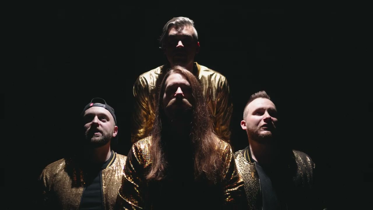 Avalon Black - Don't Stop Me Now (Queen Rock Cover)