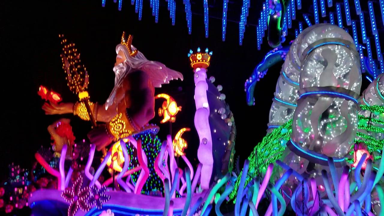 Disney's Paint The Night Parade 9/4/2016