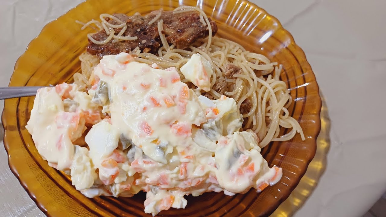 ALMOÇO DE HOJE MACARRÃO COM MAIONESE