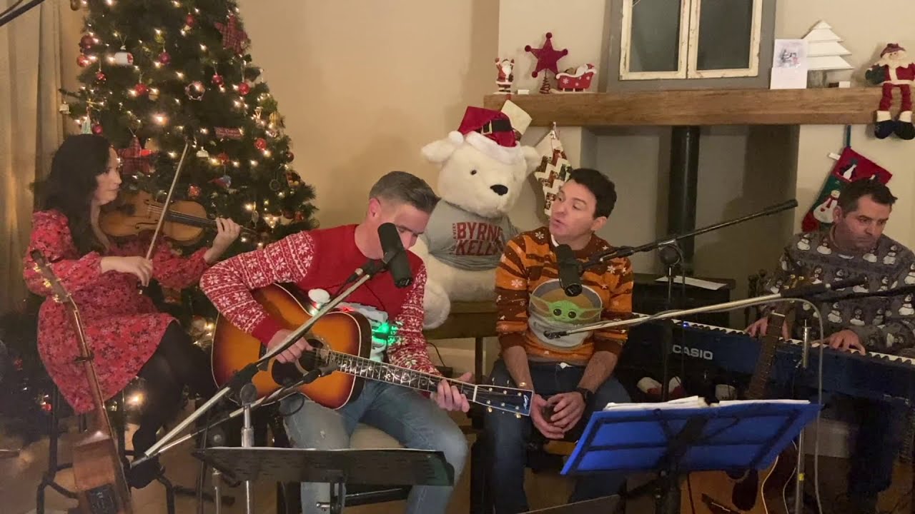 Byrne and Kelly - Silent Night