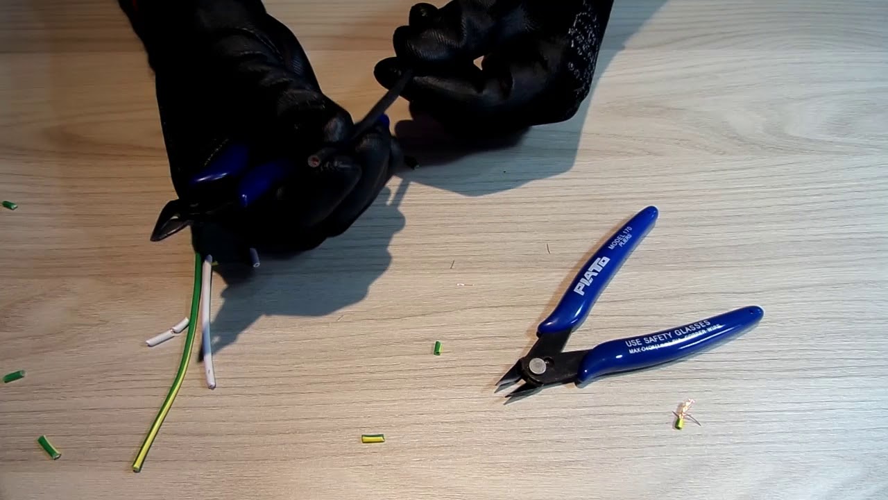 Alicatinho de Corte Rente para trabalhos delicados