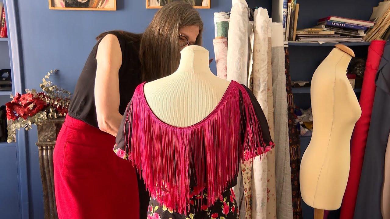 Un taller de Madrid crea un traje de chulapo modernizado