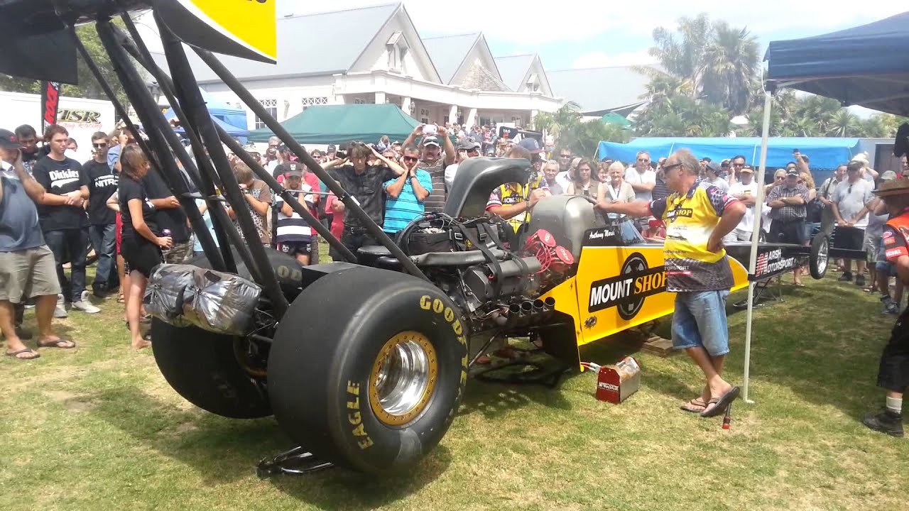 Top Fuel Dragster fire up