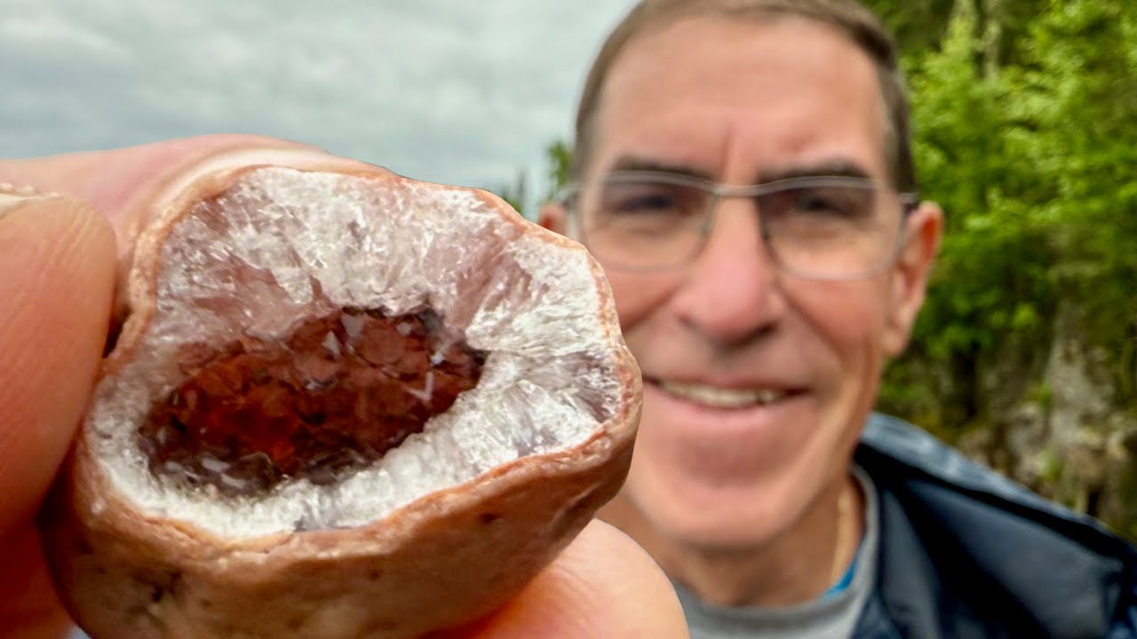Agate Hunting Paradise!