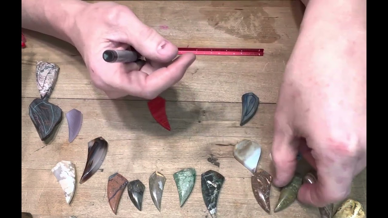 Cabochon (Cab) how to mark for beveled or rounded edges.