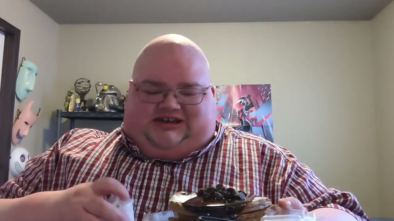 Royce Tries IHOP's Shadow the Hedgehog Pancakes and a Maple Pepsi Float