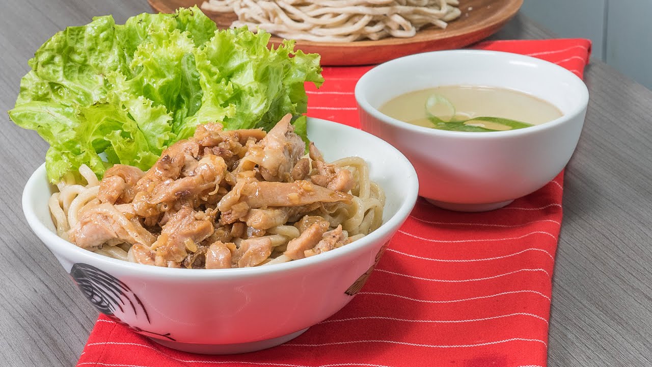 Bakmi Karet Ayam