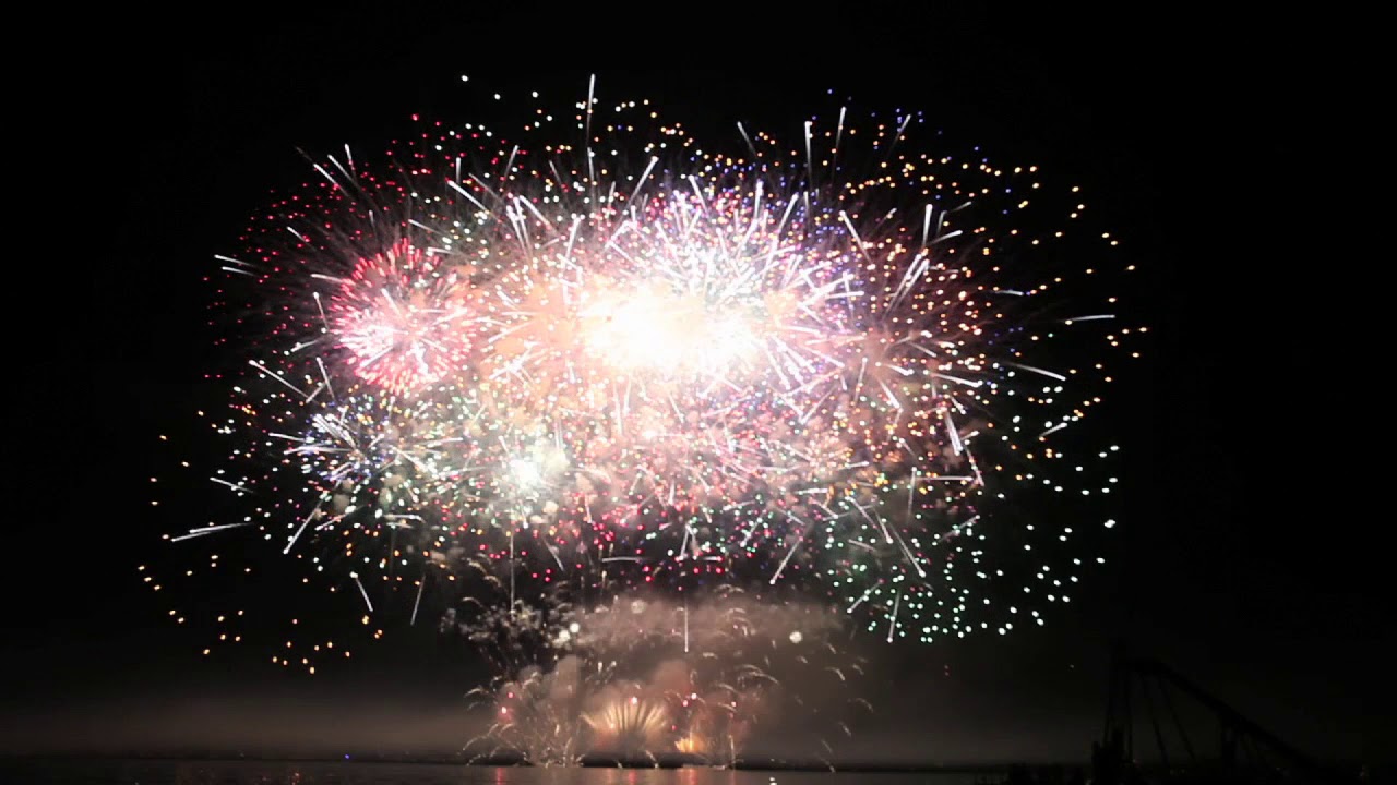 2017 Vancouver celebration of lights Japan