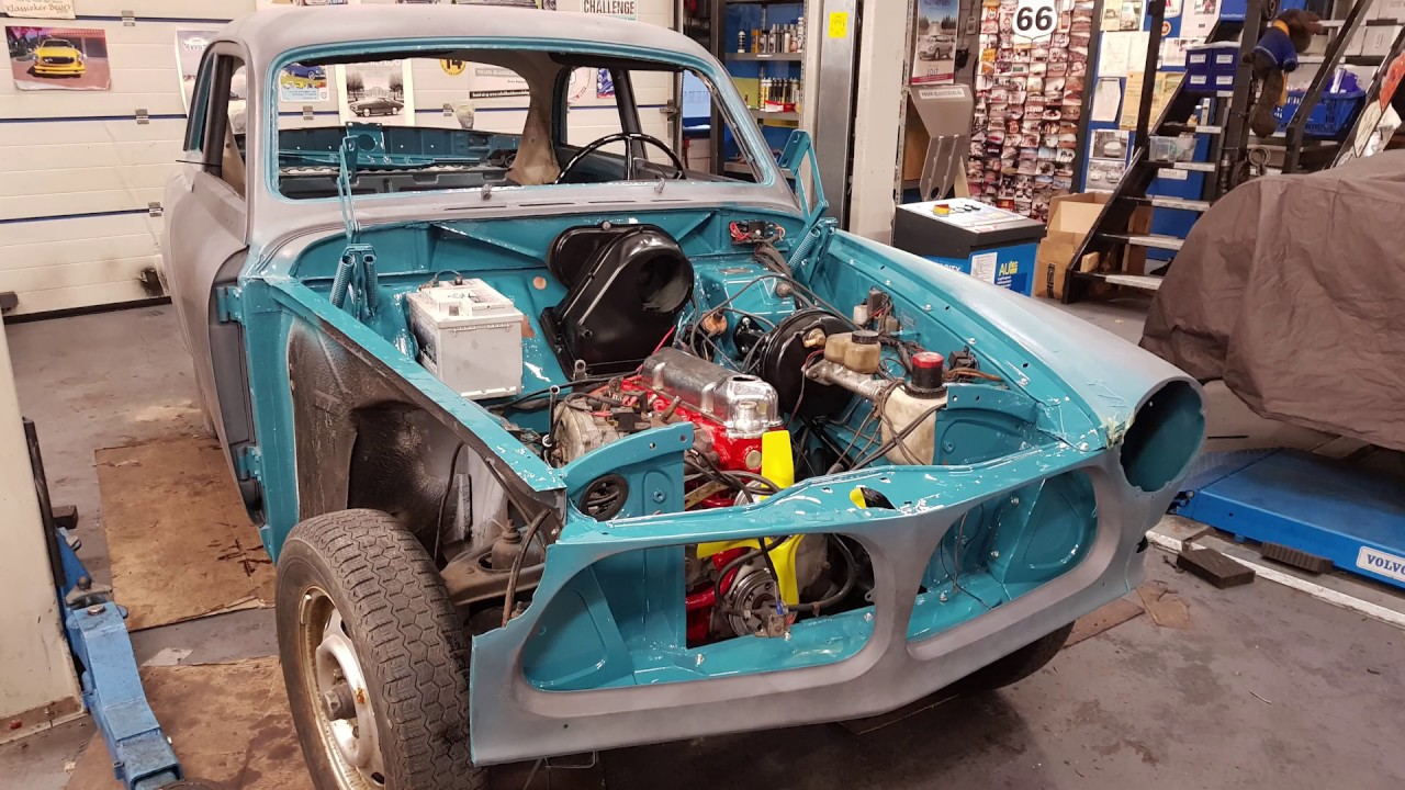 Opbouwen van deze prachtige hemelsblauwe Volvo amazon