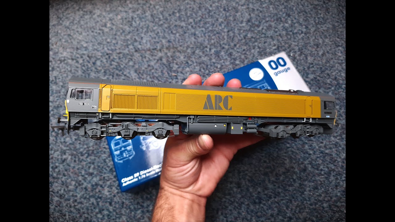 IT'S ARRIVED .. UNBOXING .. DAPOL CLASS 59 .. FULL LENGTH IRON ORE TRAIN ACCURASCALE PTA 30X