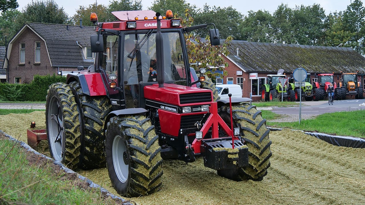 Youngtimers Harvesting maize, Smoke and Pitwork! - Mais hakselen - Fam. Kuipers - Gottemaker