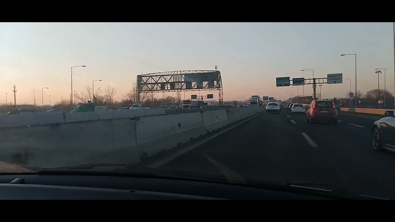 VERY NICE SCENE NORMAL ROAD ITALIA VIRALVIDEO ITALIA 🇮🇹 