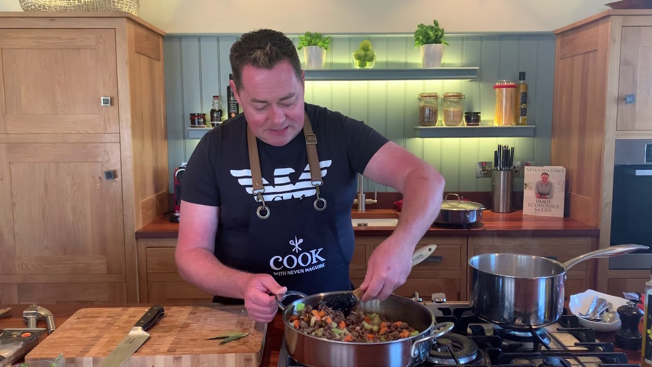 Beef Ragu with cannellini beans