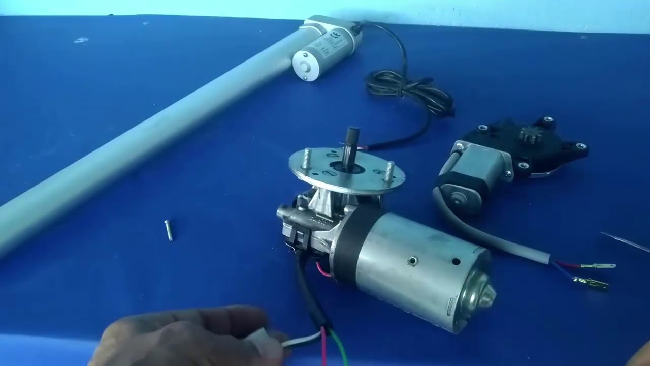 MOTORES  CC 12V A SER USADO EM PLATAFORMA DE SEGUIDOR SOLAR