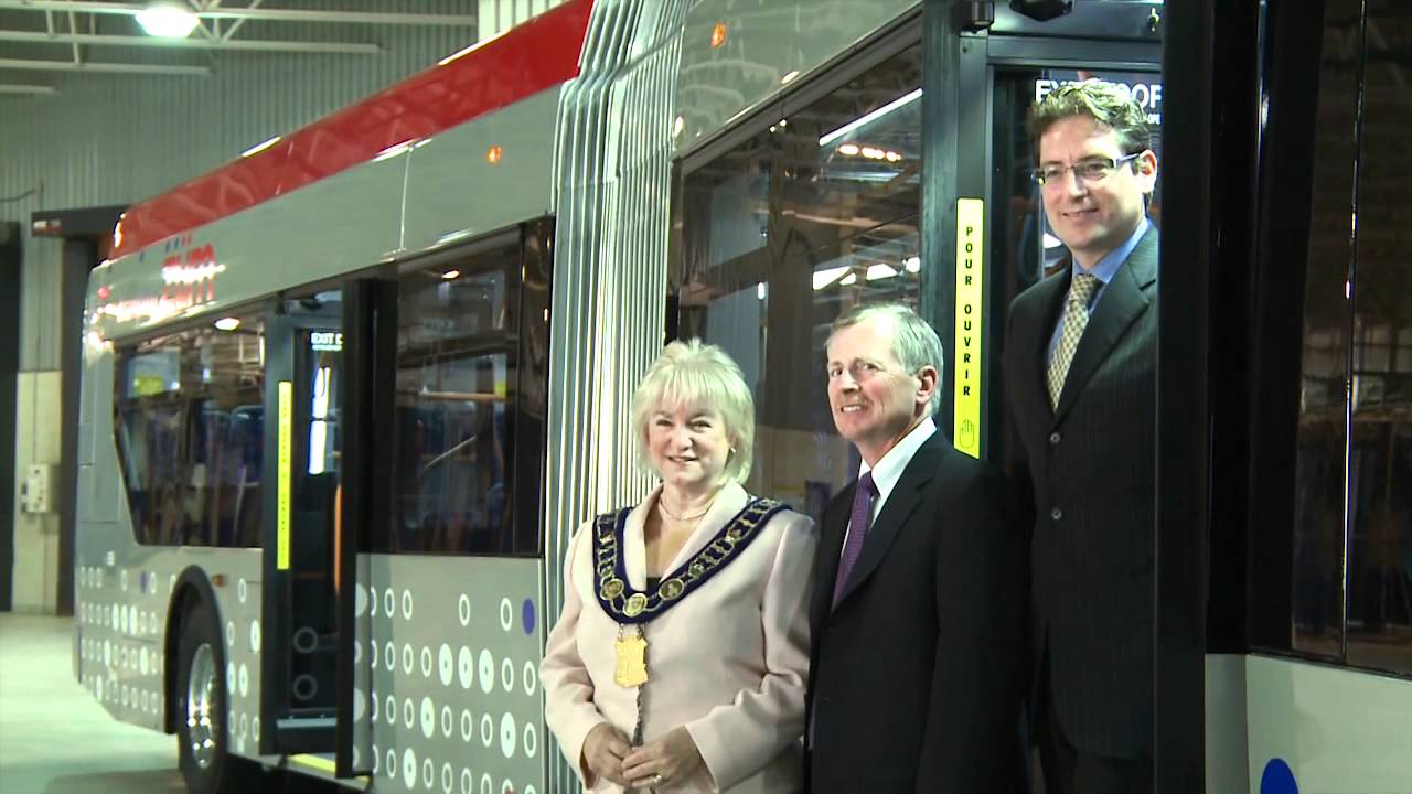 New Articulated Buses for Brampton Züm