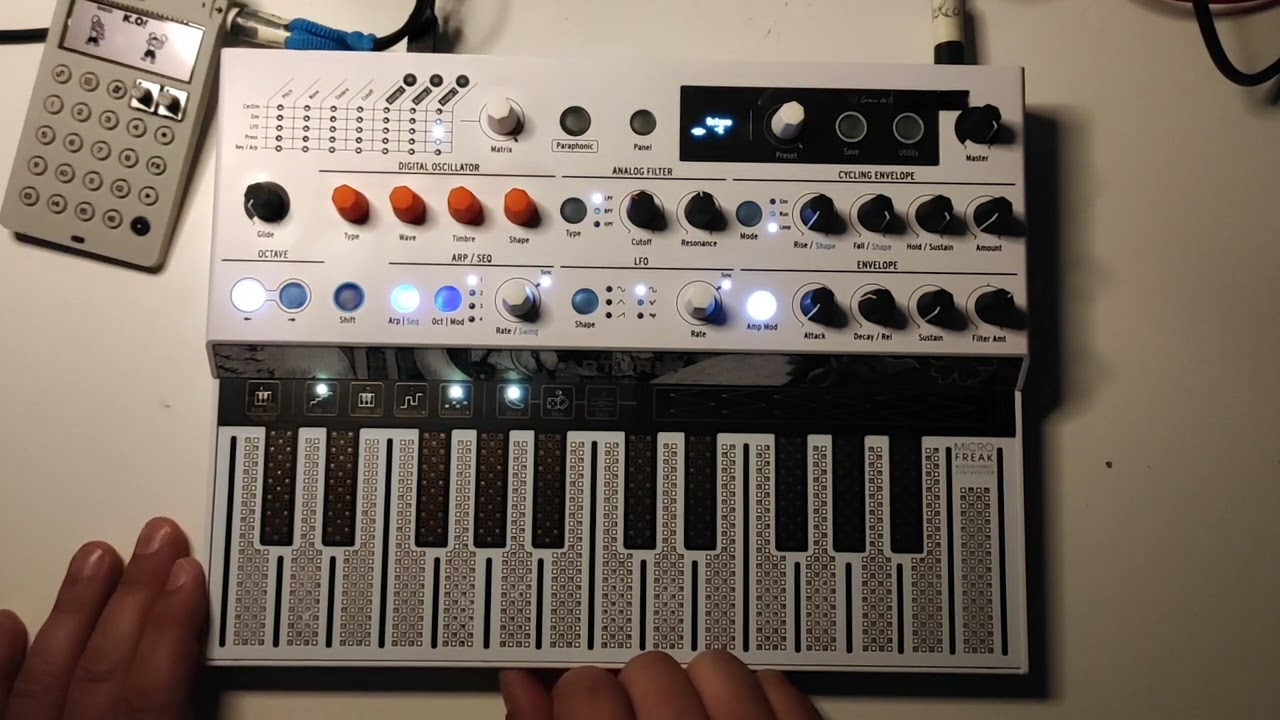 MicroFreak Secrets: Use Multiple Oscilators for Variation in Live Jams