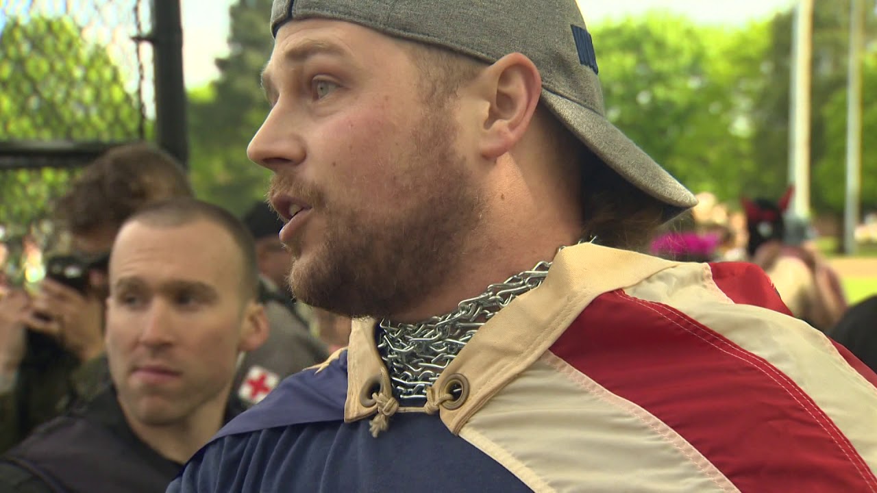 Jeremy Christian at a protest 1 month before MAX train stabbing