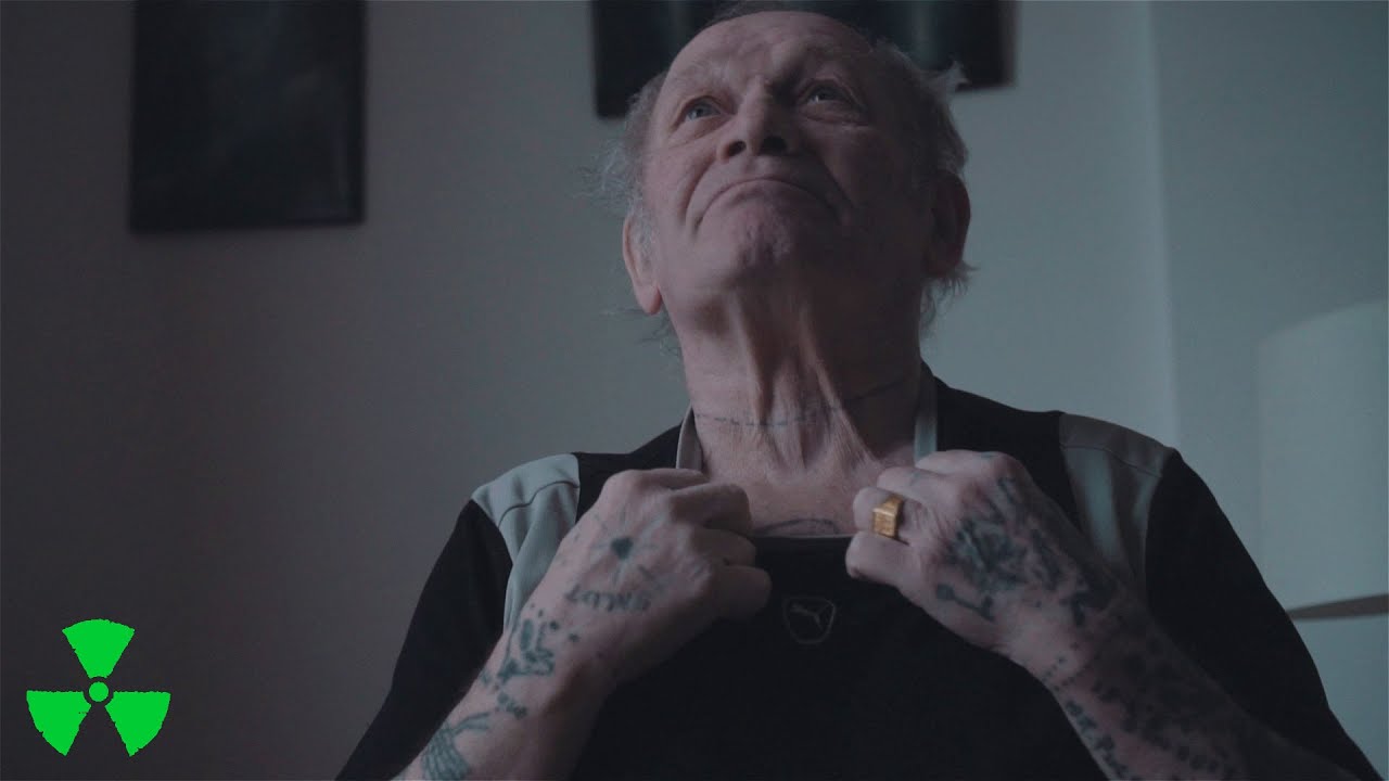 HANGMAN'S CHAIR - Loner (OFFICIAL MUSIC VIDEO)