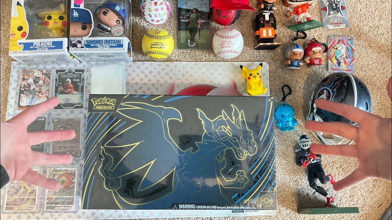 Opening a mega charizard box (great pulls)