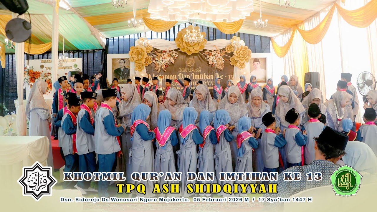 Menyanyikan lagu Tegal waton dan kampung Qiraati khataman ke 13