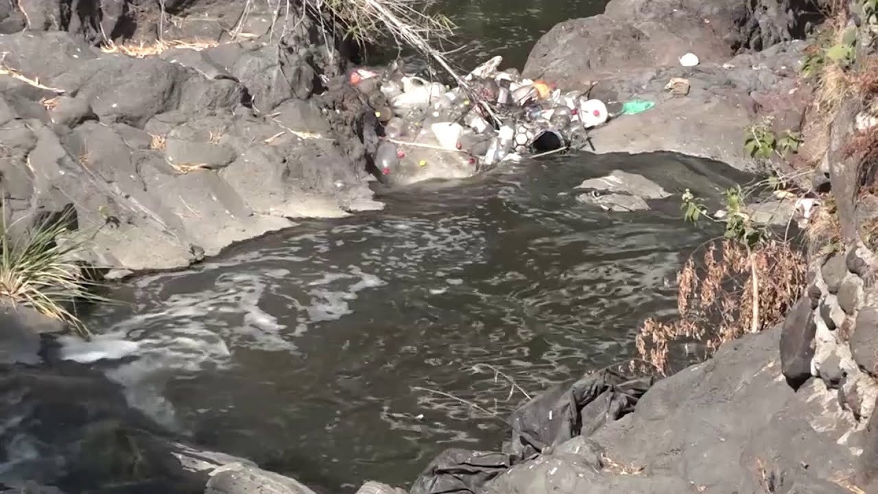 Contaminación de ríos en El Salvador