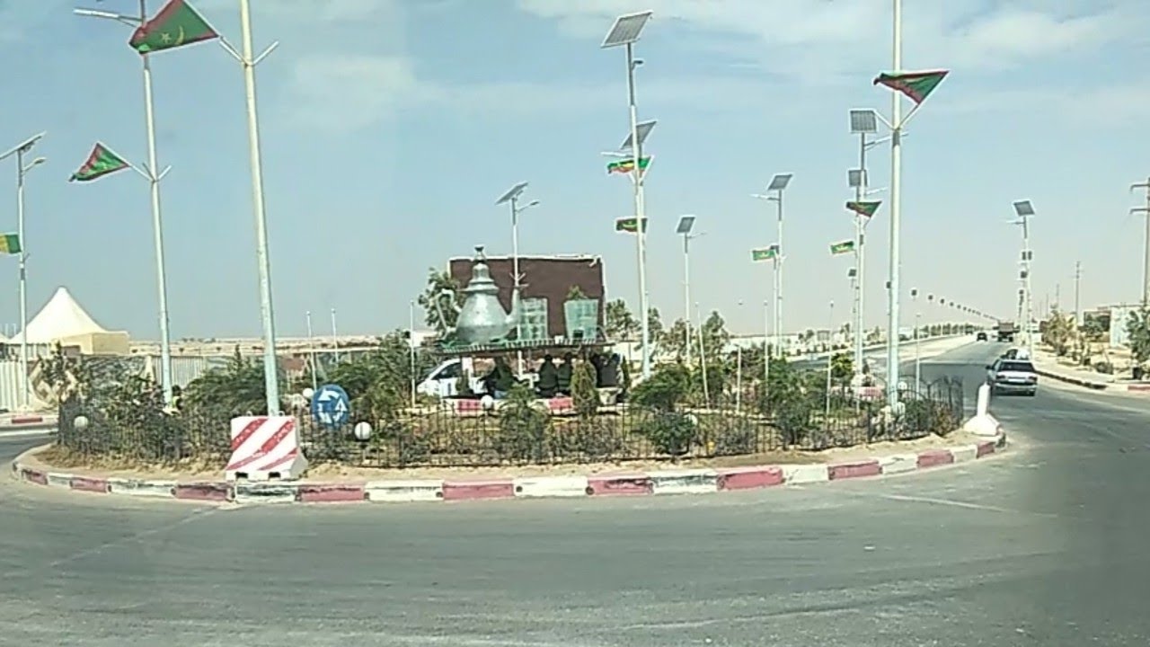 من نواكشوط إلى محطة الاستراحة بوعماتو (نقطة منتصف الطريق بين الكركرات ونواكشوط)