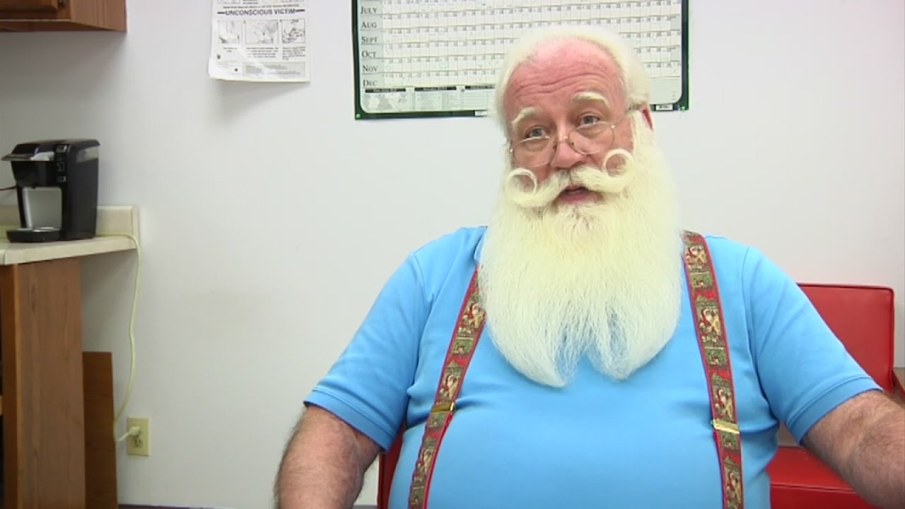 East Tennessee Santa insists child died in his arms
