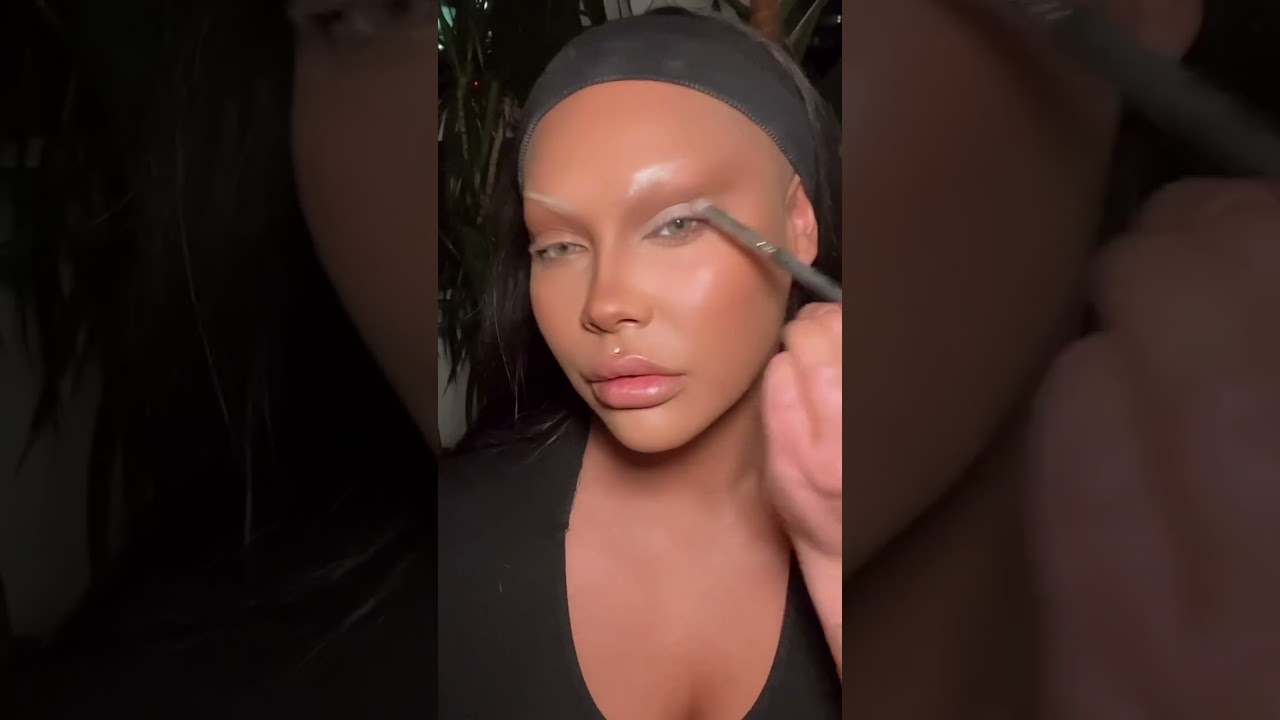 WEEE bleach brow and dramatic makeup!