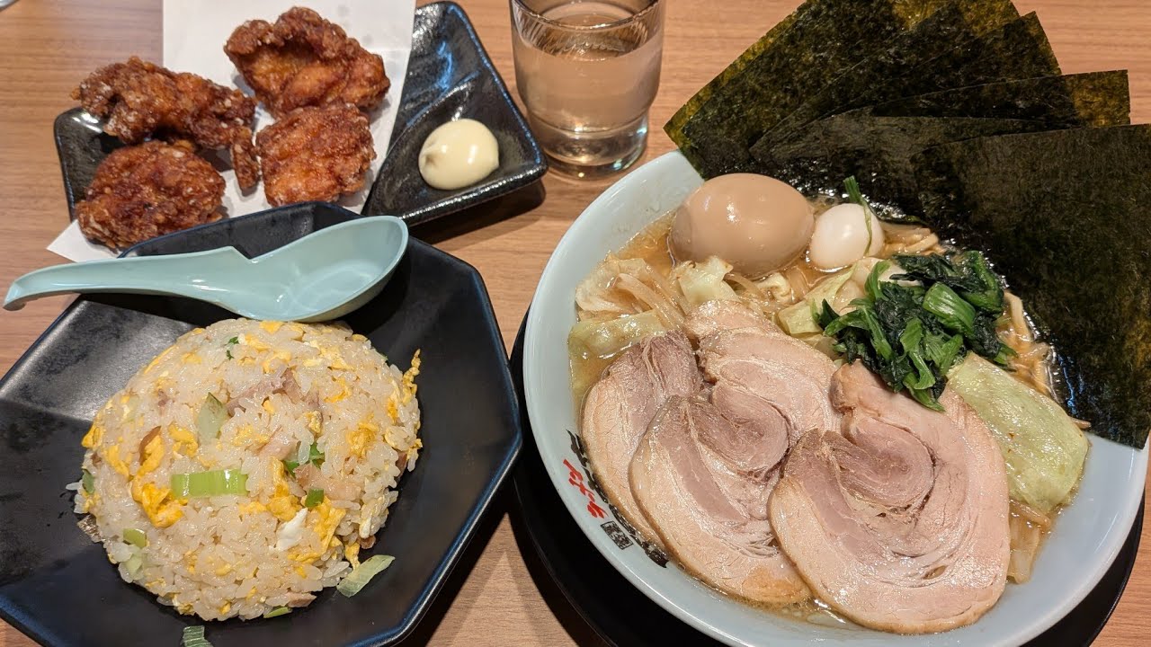 【京都ラーメン】爆盛り家系ラーメンの人気店が京都に三店舗をオープンしたので行ってみた！「全部盛り＆唐揚げ＆チャーハン」【町田商店】Kyoto gourmet