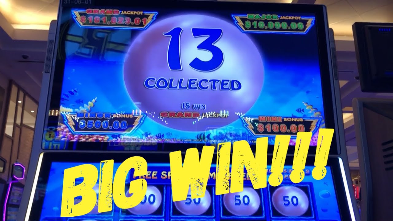 Playing Lightning Link Casino Slot machine at Hard Rock Casino | Casino Bonus and Big Wn!