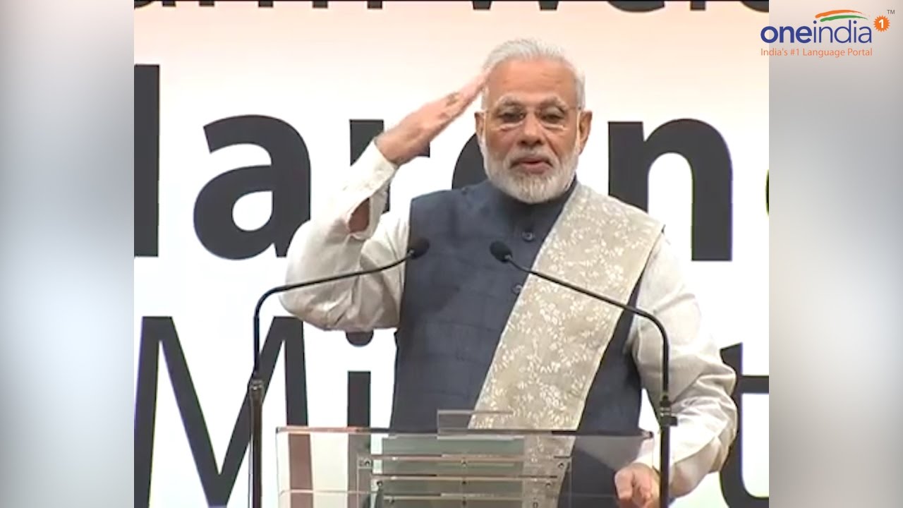 PM Modi on note ban : Salutes Indians for accepting decision, Watch Video | Oneindia News