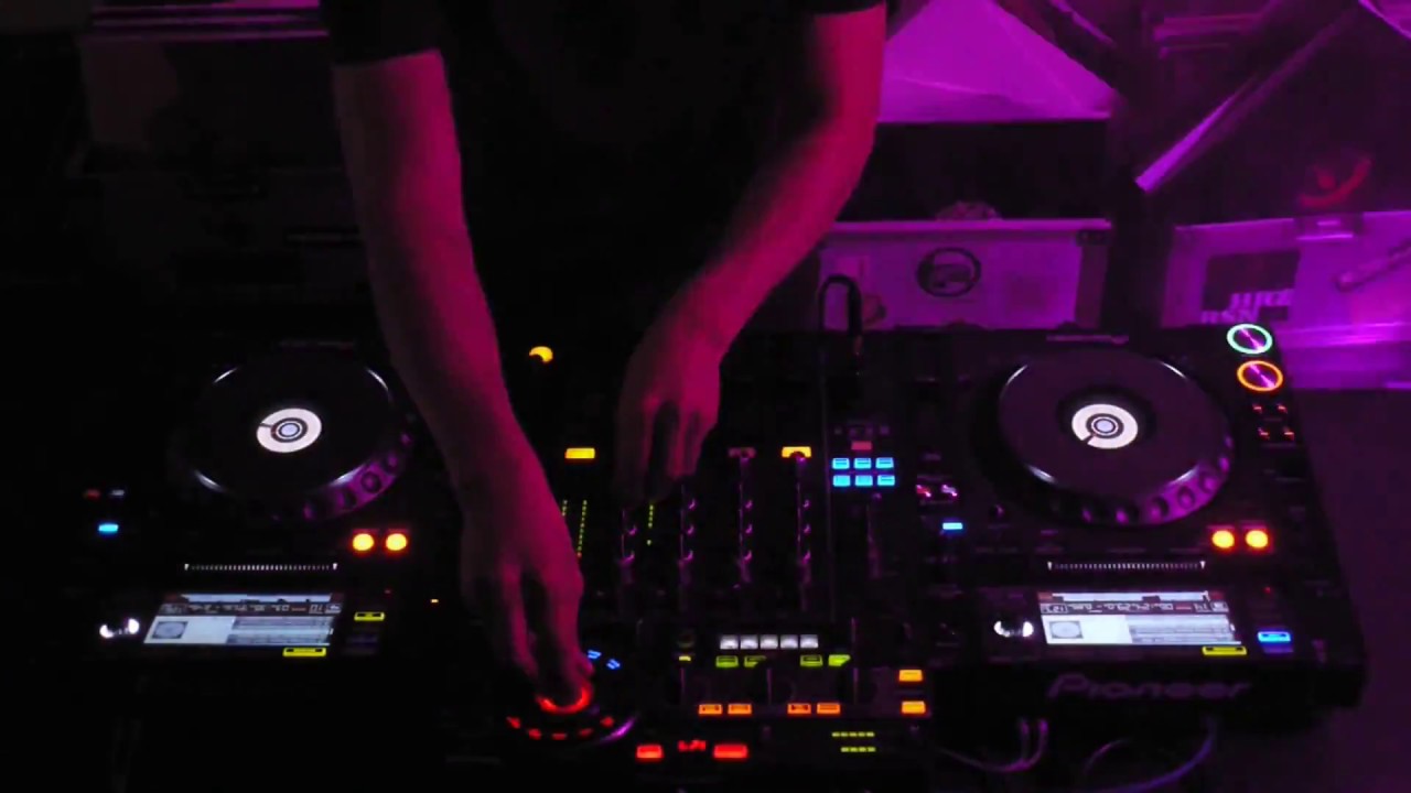 [HD] Dark Techno, Techno, Tech- House, Acid Techno - Mixset 06/2018 - Nico Silva Oliveira