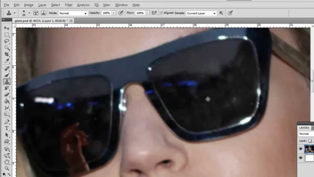 How to Remove Glare in Photoshop