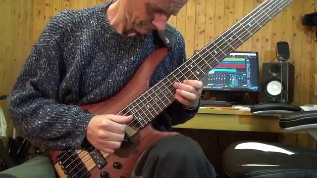 Whizz, bass solo jazzy tune
