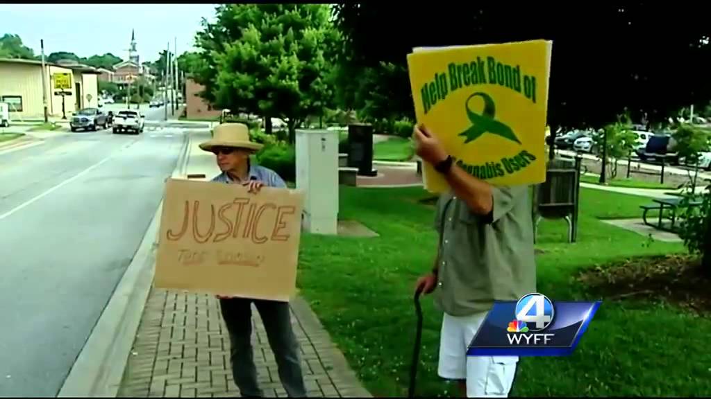 Group gathers in support of cannabis grower who faces criminal charges