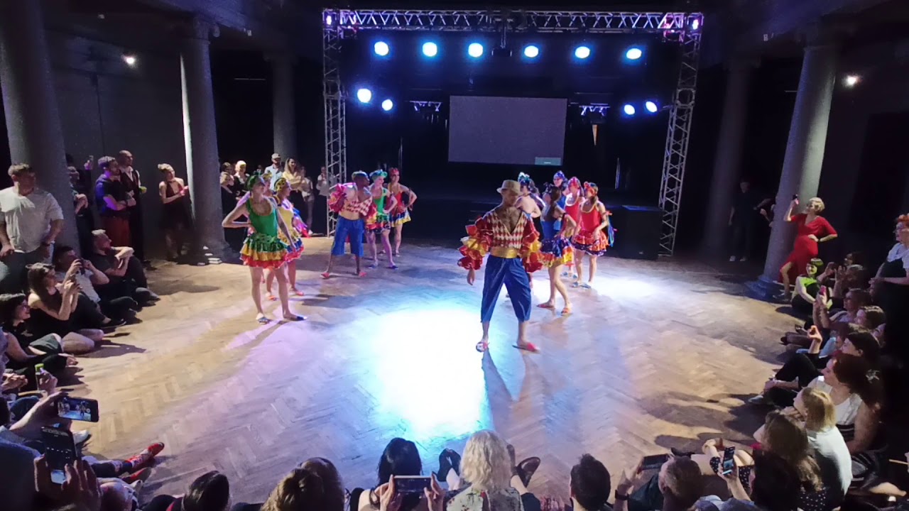 Giordano Duberger & HavanaDance Show Company- Chancletas en Rusia