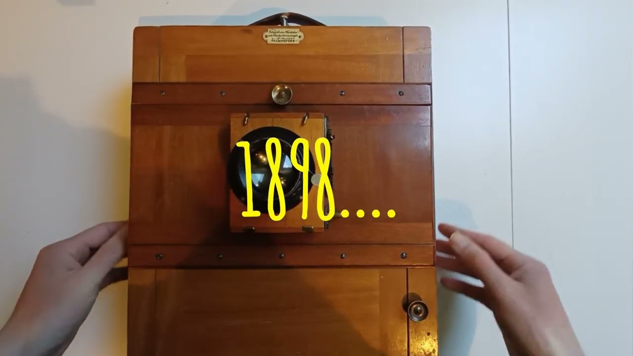 I bought a 100 year old camera.