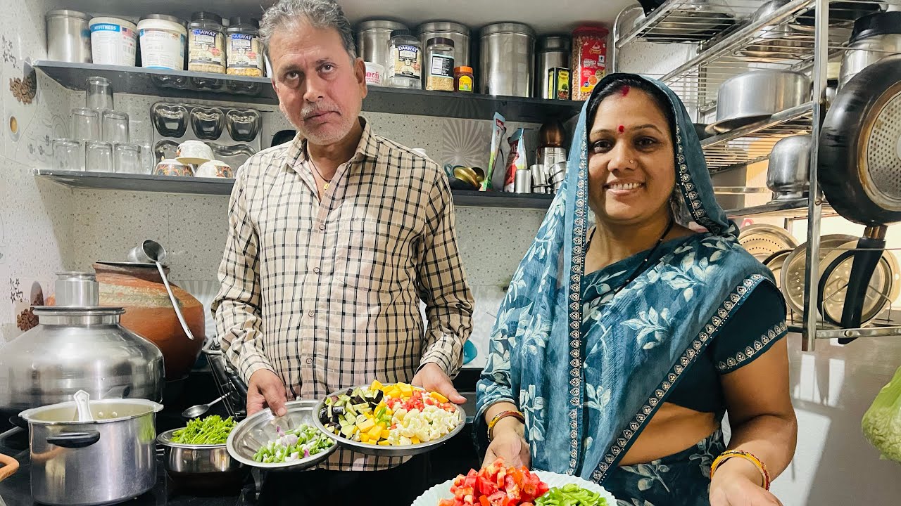 आज मैंने बहू और पतिदेव ने मिल कर बनाई मलाई मटर मेथी की सब्जी 😍|| पतिदेव को लगा दिया आज काम पर 😂||