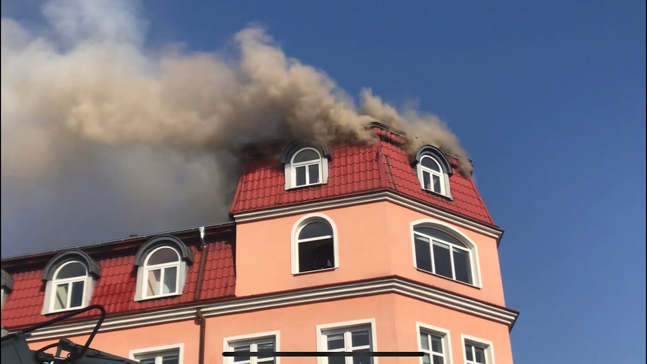 Pożar budynku na ul. Obrońców Lwowa w Lesznie