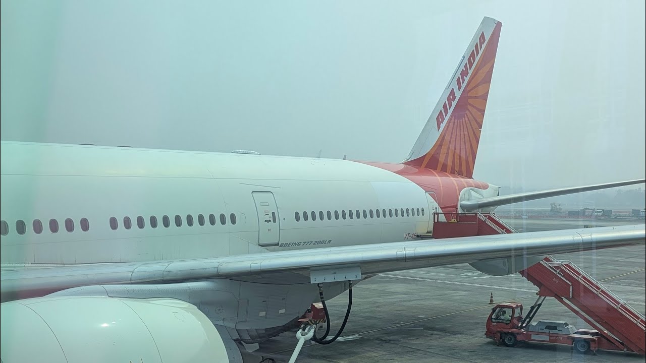Air India Boeing 777-200LR (VT-AEI) Landing at Frankfurt | AI2027 BOM to FRA