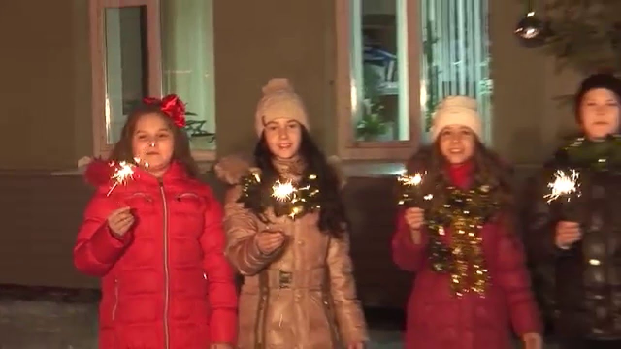С новым 2016 годом!!! Ура!!!