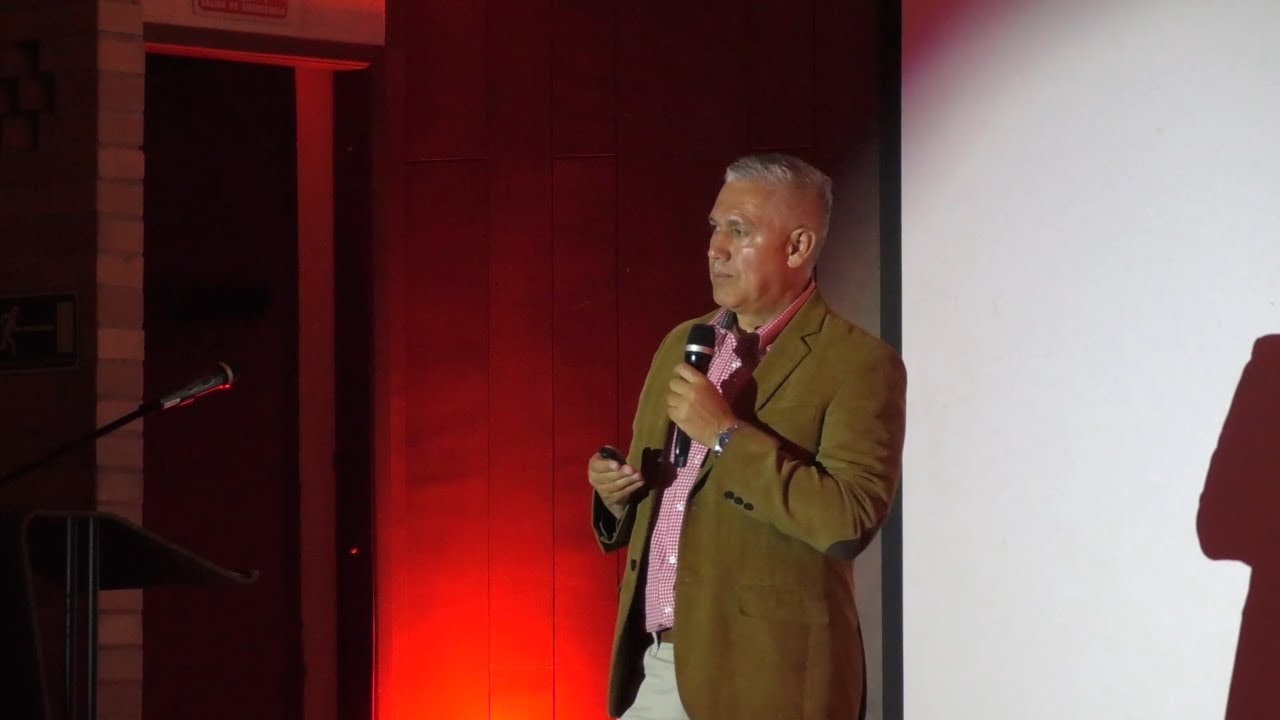 La importancia de los duelos en la vida | Juan Carlos García | TEDxBucaramanga